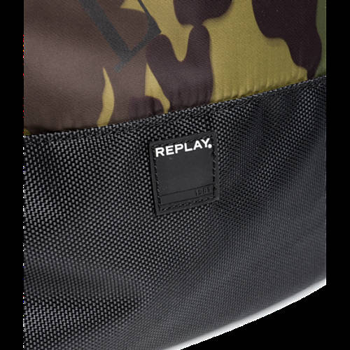 Decathlon Herren BLACK -PINO- MIL GREEN- OIL GR Rucksack in Camouflage-Optik mit Patch neu Decathlon Herren BLACK -PINO- MIL GREEN- OIL GR Rucksack in Camouflage-Optik mit Patch neu