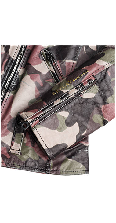Decathlon Herren MILITARY/BROWN/BLACK CAMO Nietenlederjacke in Camouflage-Optik Germany Decathlon Herren MILITARY/BROWN/BLACK CAMO Nietenlederjacke in Camouflage-Optik Germany